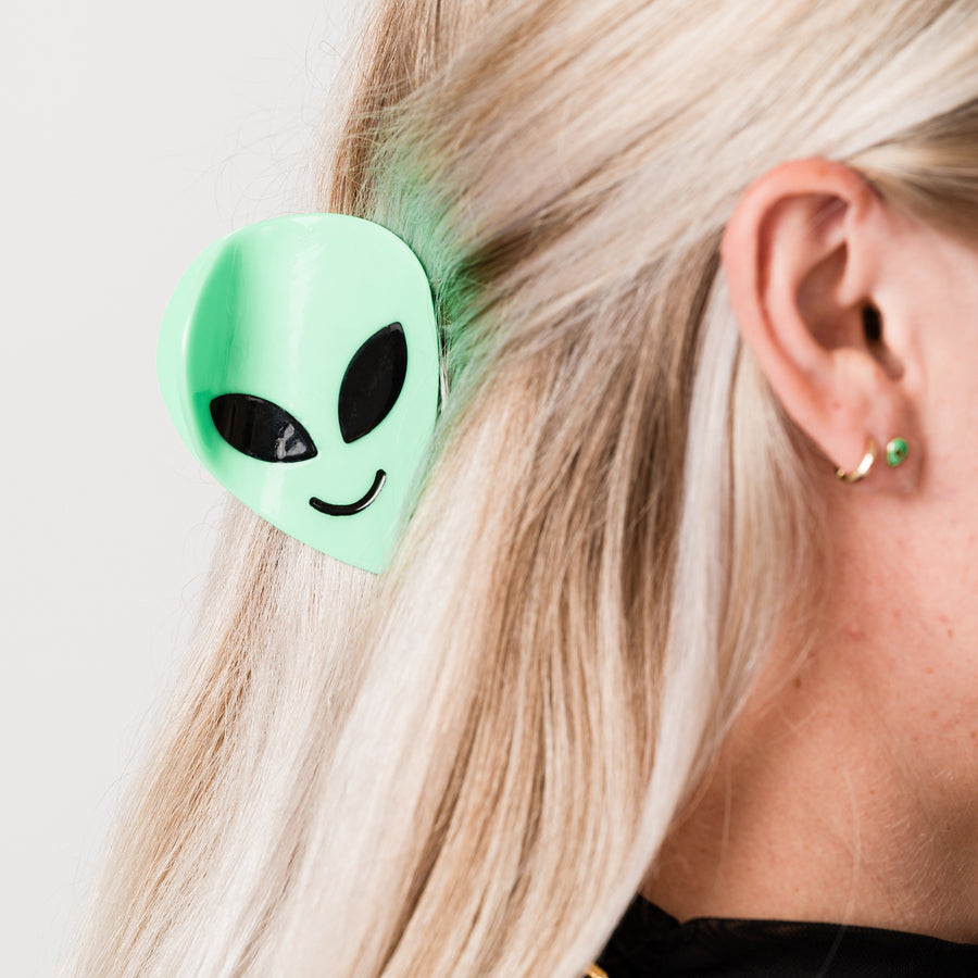 Alien Hair Claw