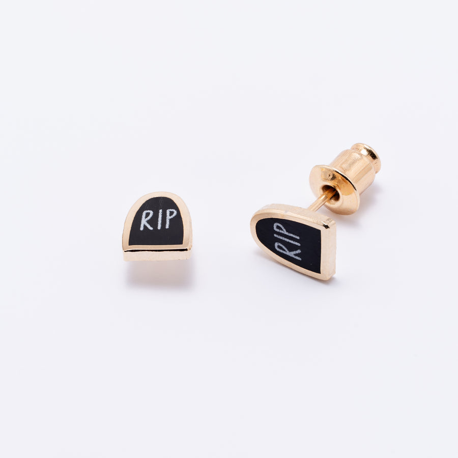 RIP Studs